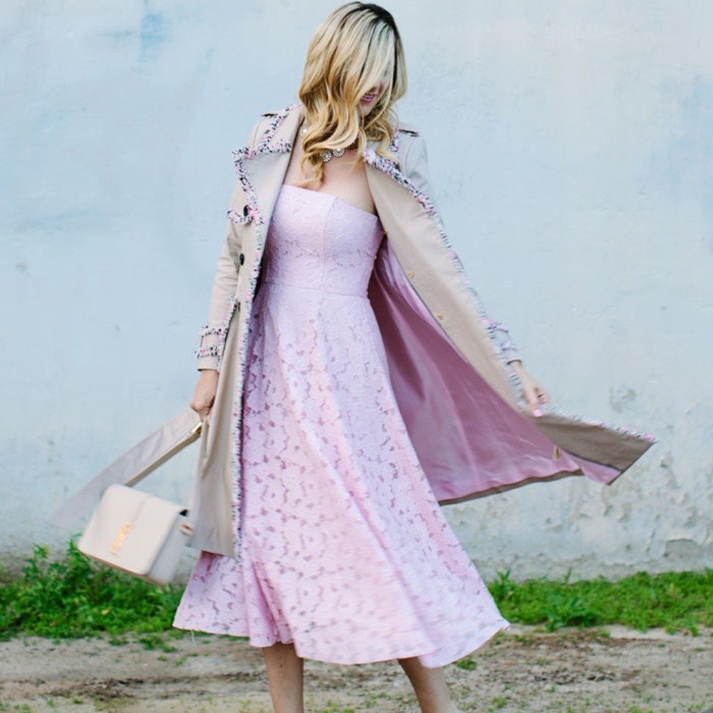 $129 NWT BB Dakota Pink Lace Strapless Midi Dress